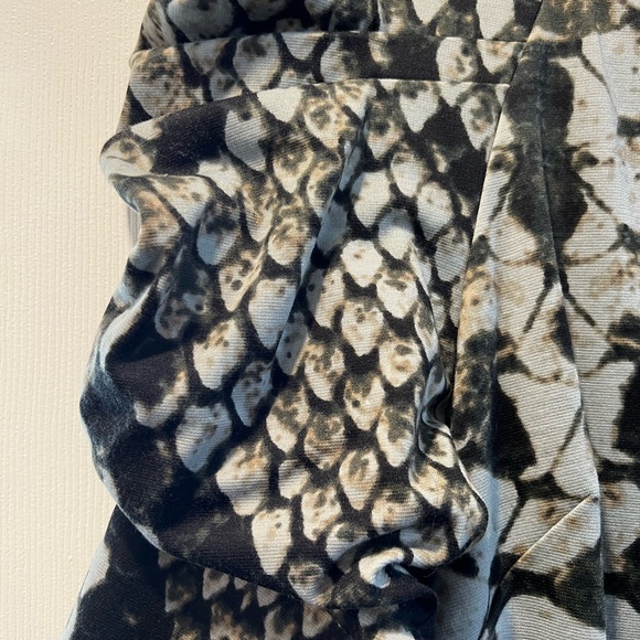 SZ 10 Jessica Simpson Reptile print dress - Picture 3 of 6